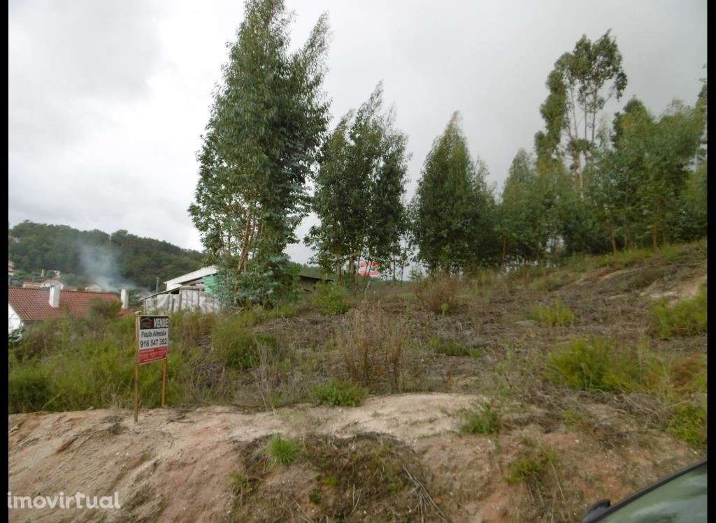Lote de terreno em zona calma - Grande imagem: 2/7
