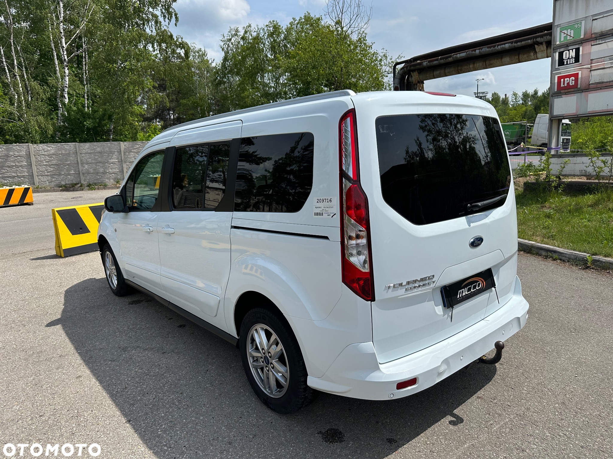 Ford Tourneo Connect Grand - 7