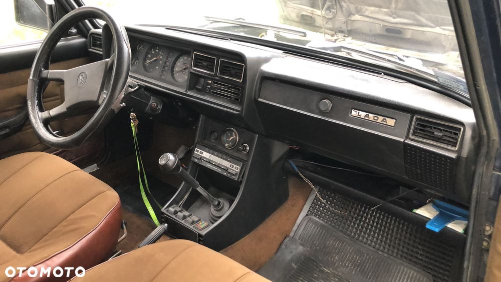 Lada 2107 - 14
