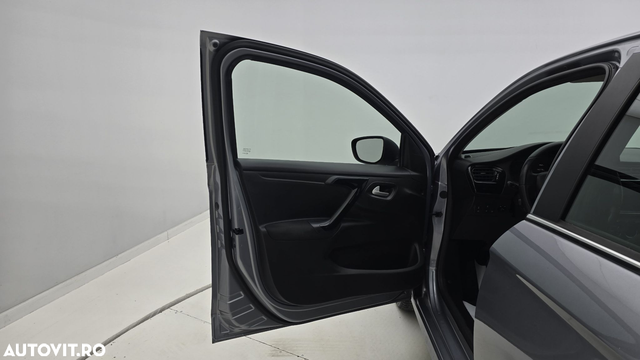 Peugeot 301 1.5 BlueHDI FAP Allure - 10