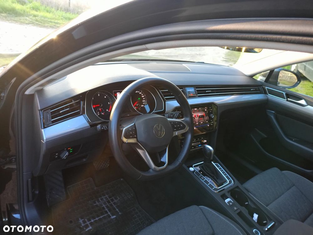 Volkswagen Passat Variant 2.0 TDI BMT Comfortline DSG - 23