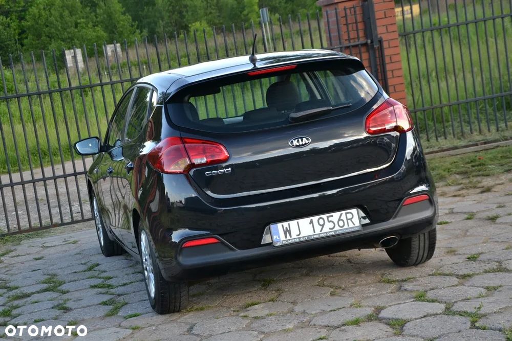 Kia Ceed 1.4 CVVT Attract plus - 4