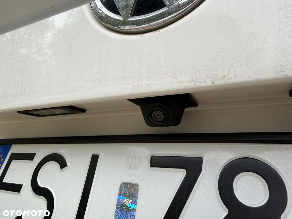 Volkswagen California - 24