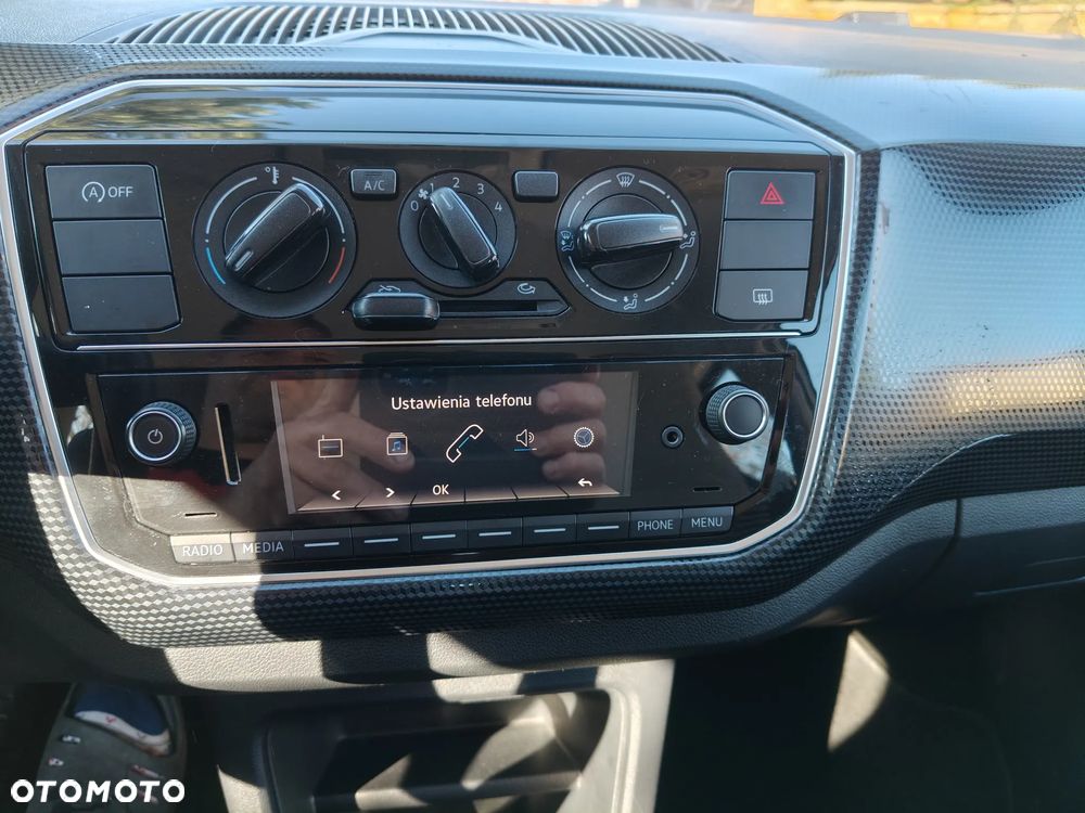 Volkswagen up! - 10