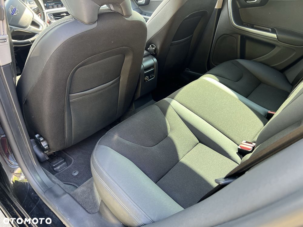 Volvo V60 - 8