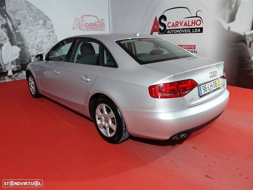 Audi A4 2.0 TDI Advance - 6