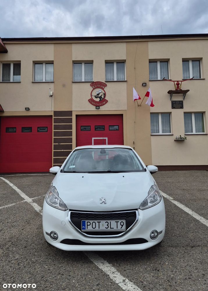 Peugeot 208 e-HDi 92 Stop&Start Active - 8