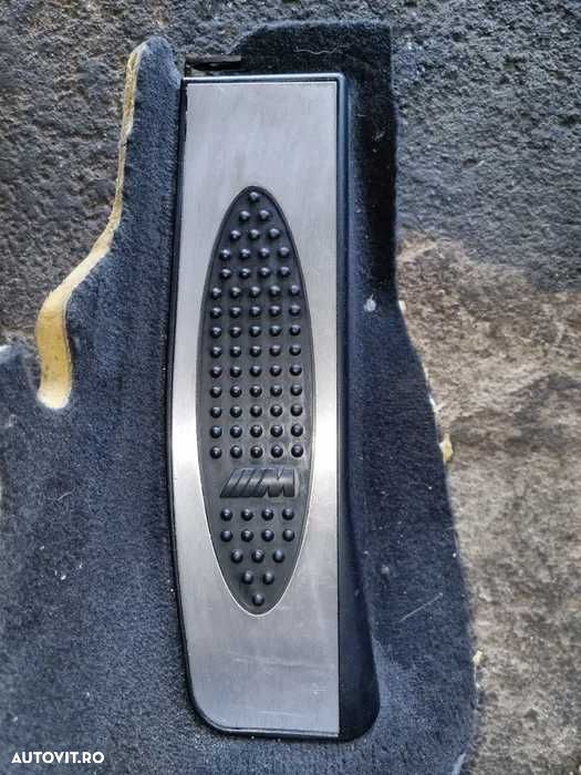 Footrest M BMW seria 1 E81 E82 E87 seria 3 E90 E91 E92 E93 - 1