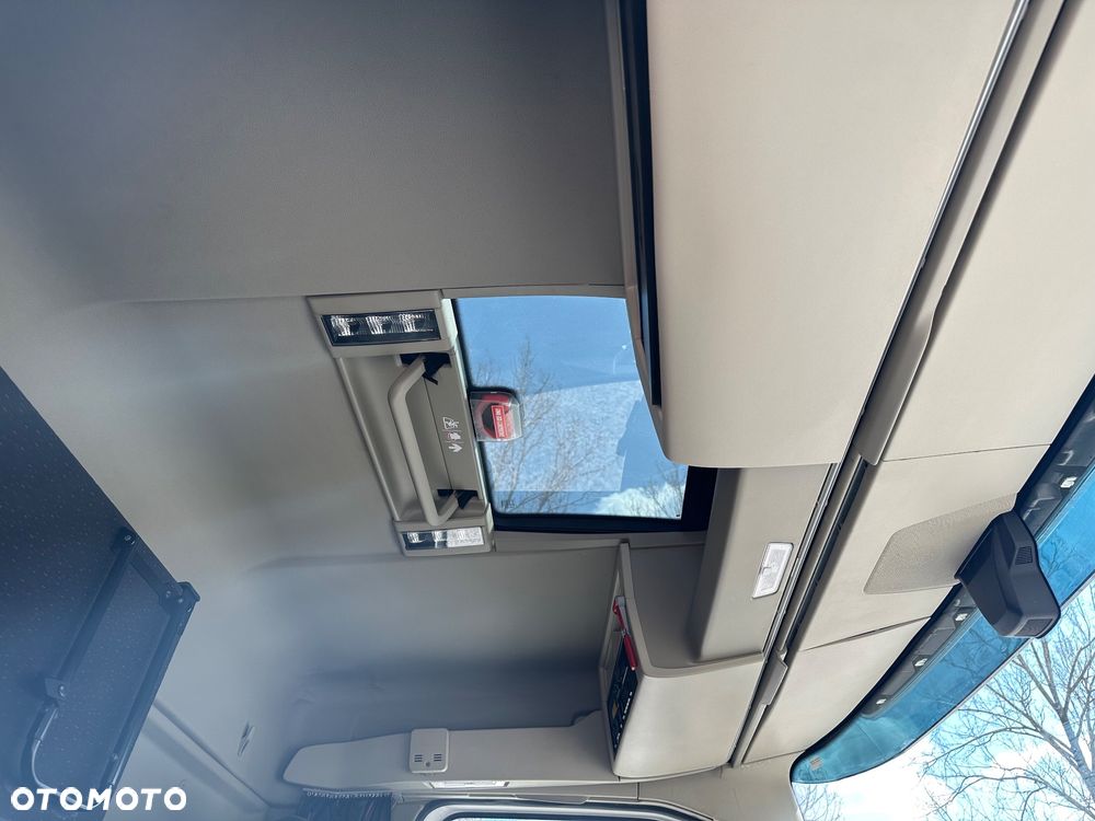 Volvo FM 500  8X2. PODWOZIE POD ZABUUDOWE  ASENIZACYJNY LAWETA - 24
