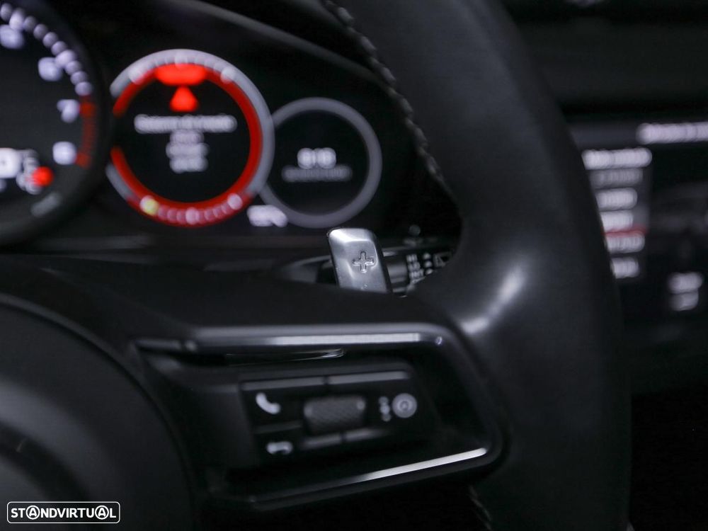 Porsche Panamera Sport Turismo 4S E-Hybrid - 26