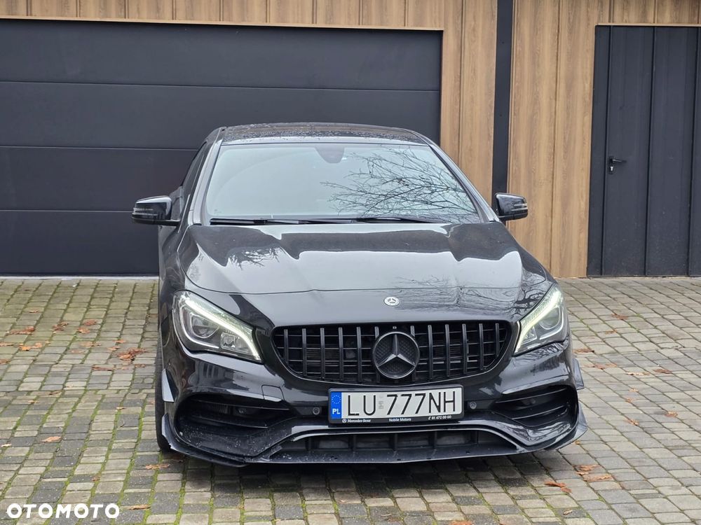 Mercedes-Benz CLA 45 AMG 4-Matic - 12
