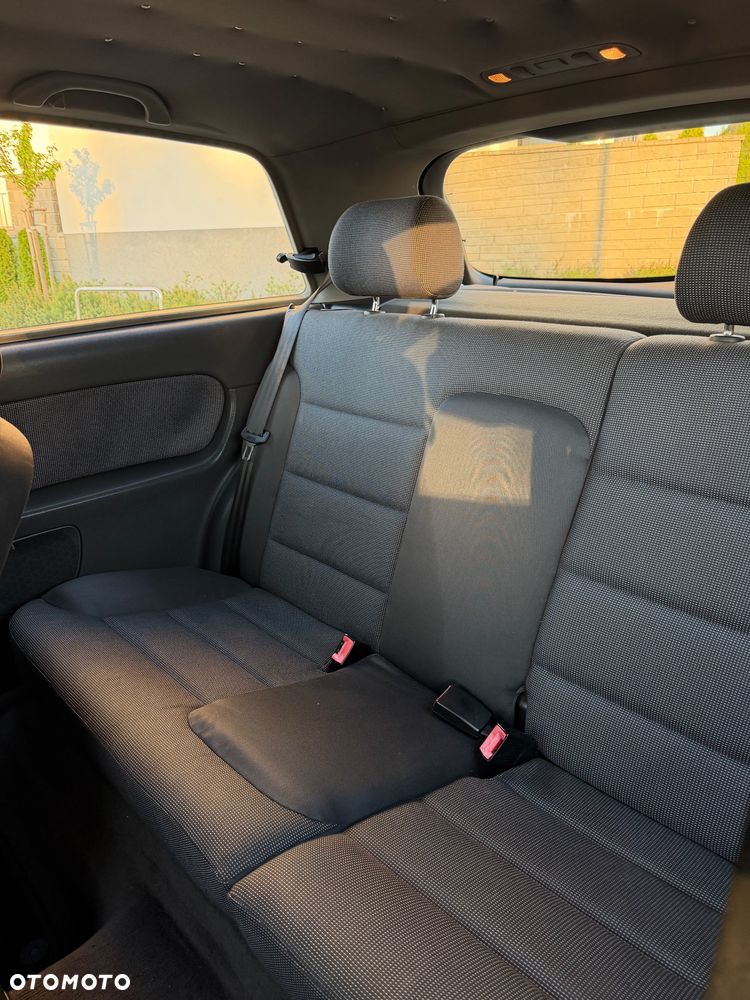Audi A3 3-drzwiowe 1.9 TDI Ambition - 12