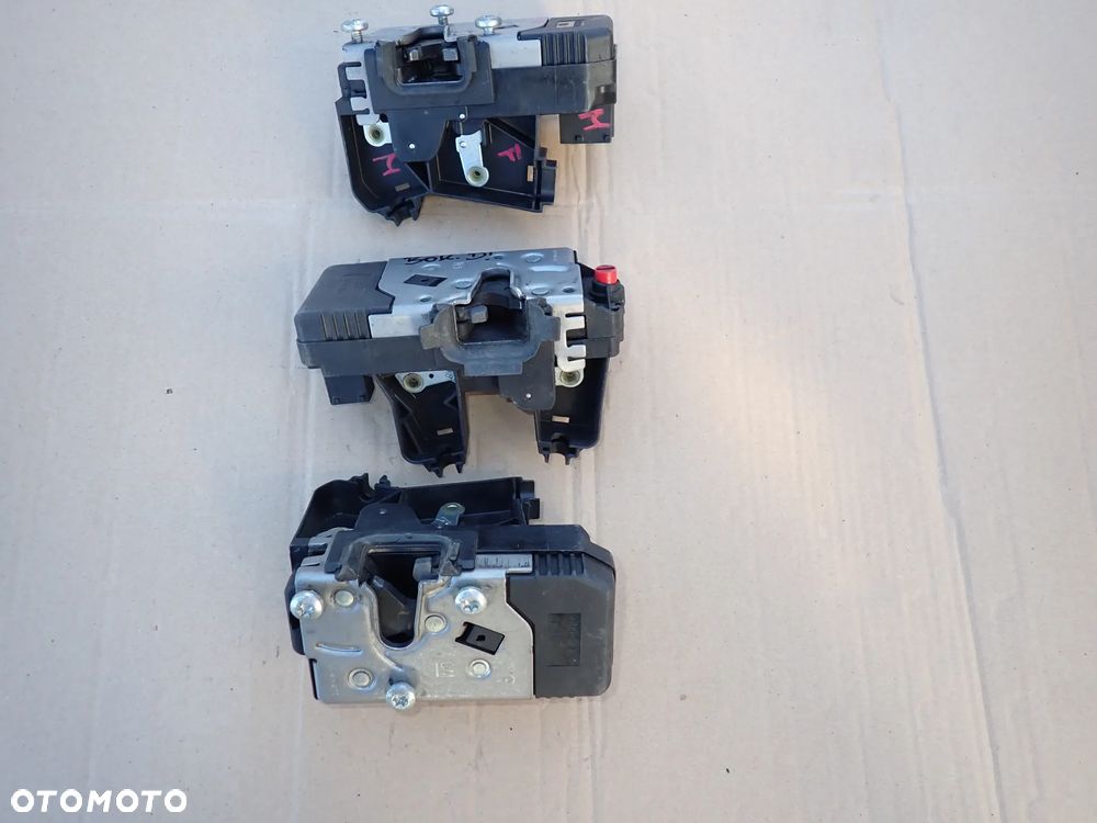 Trafic II Vivaro Primastar Zamek Drzwi Bocznych - 1