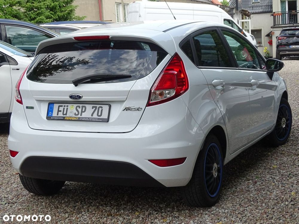Ford Fiesta - 6