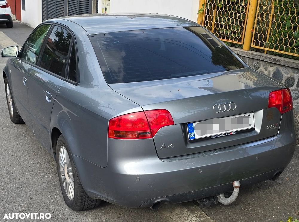 Audi A4 Limuzina 2.0 T FSI multitronic - 4