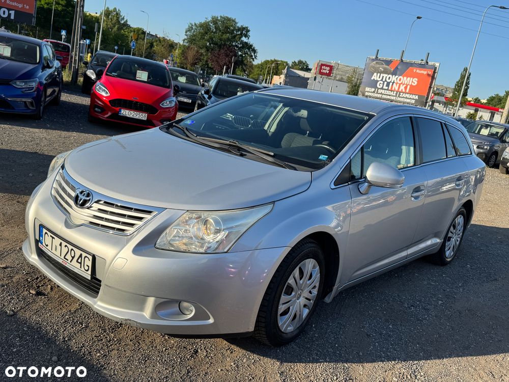 Toyota Avensis 1.8 Luna EU5 - 17