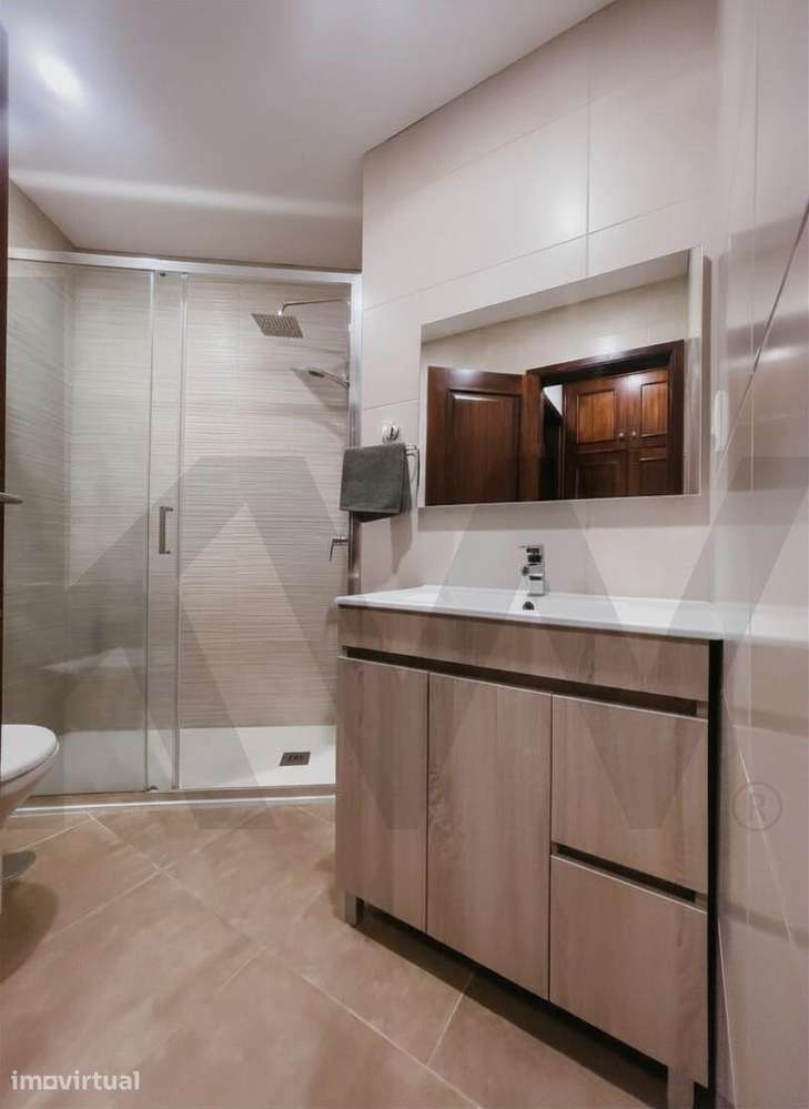 T2 - Conforto da cidade e serenidade do mar no apartamento perfeito em - Grande imagem: 3/12