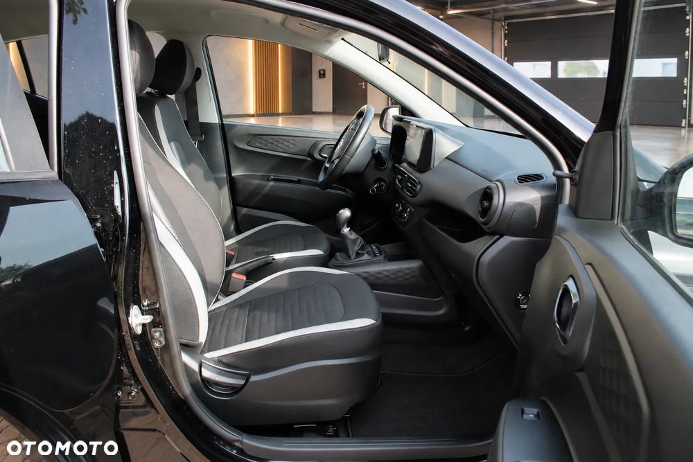 Hyundai i10 1.0 YES!+ - 10