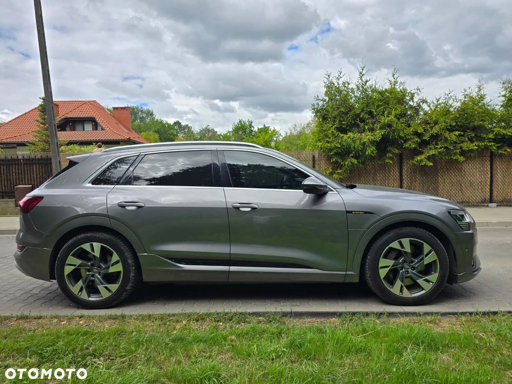 Audi e-tron 55 Quattro S line - 5