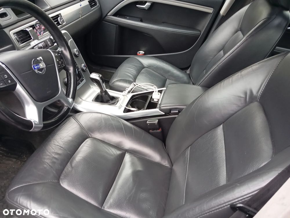 Volvo V70 D4 Kinetic - 13