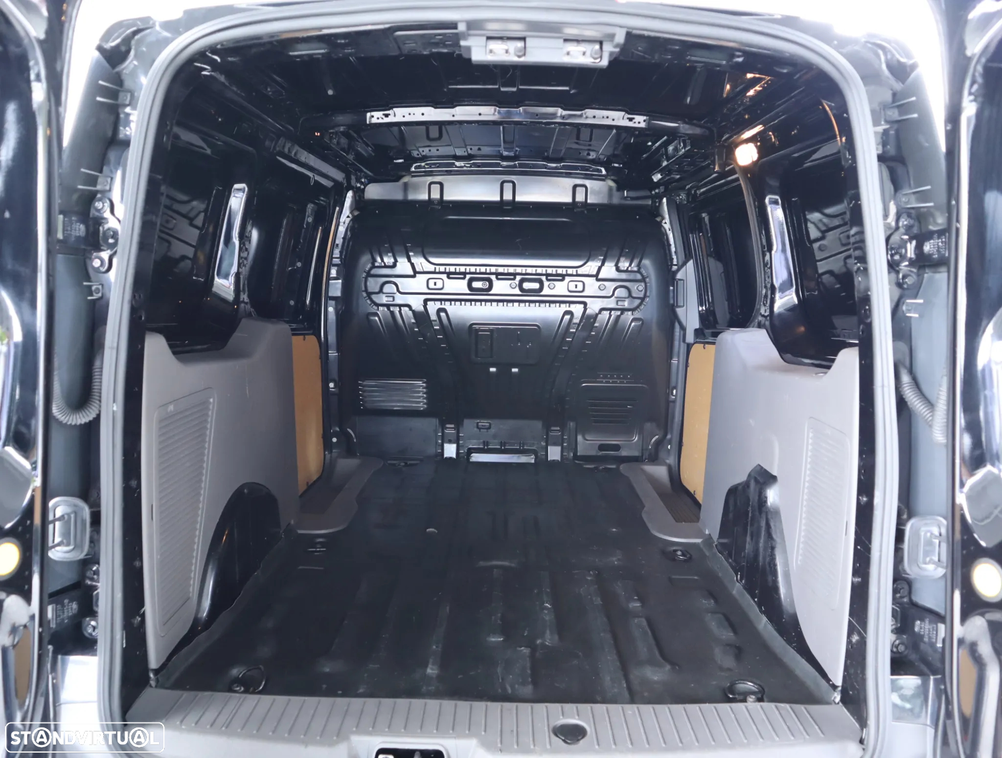 Ford Connect Van Longa 1.5 TDci 120 Cv - 43