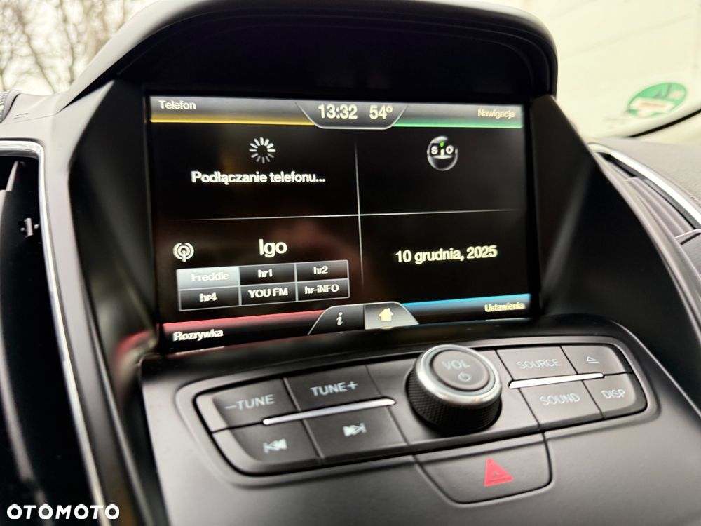 Ford Grand C-MAX - 35