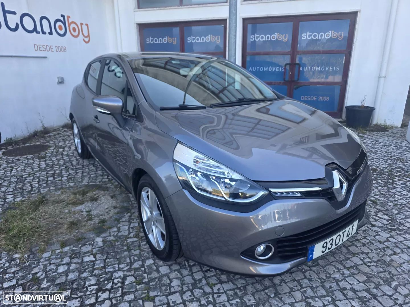 Renault Clio 0.9 TCE Dynamique S - 1