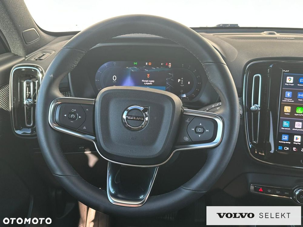 Volvo XC 40 - 33