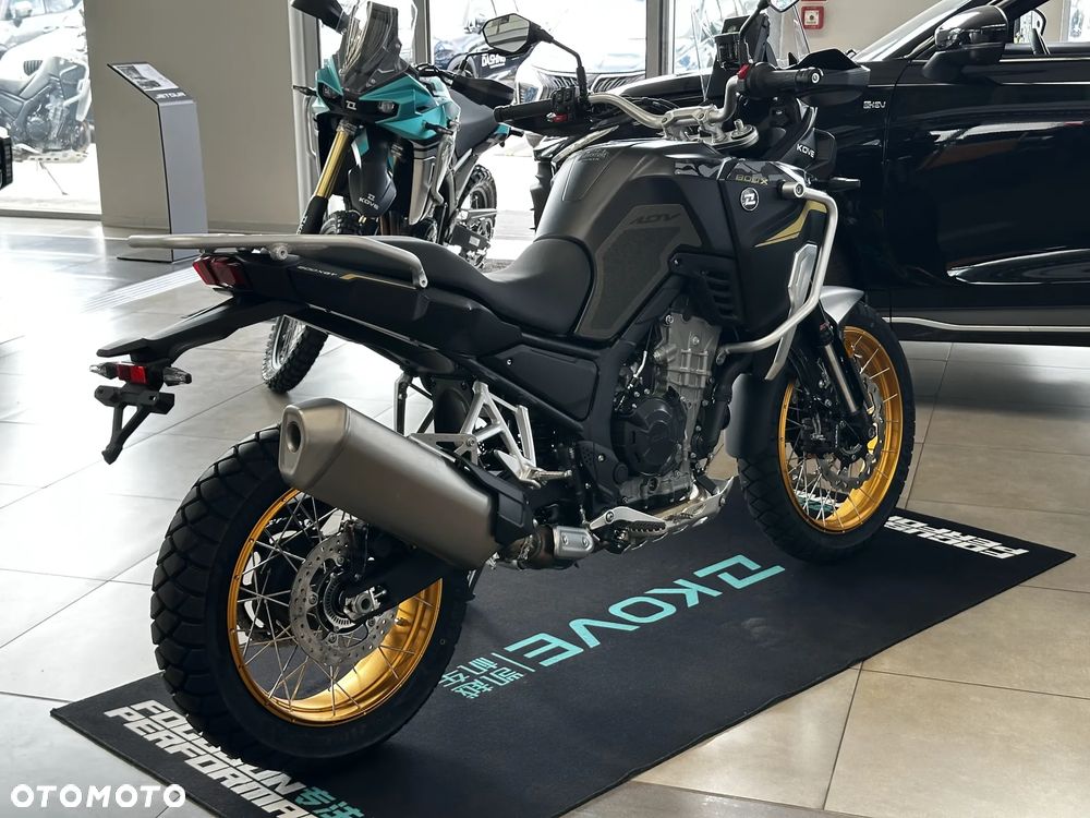 KOVE 800X Touring - 38