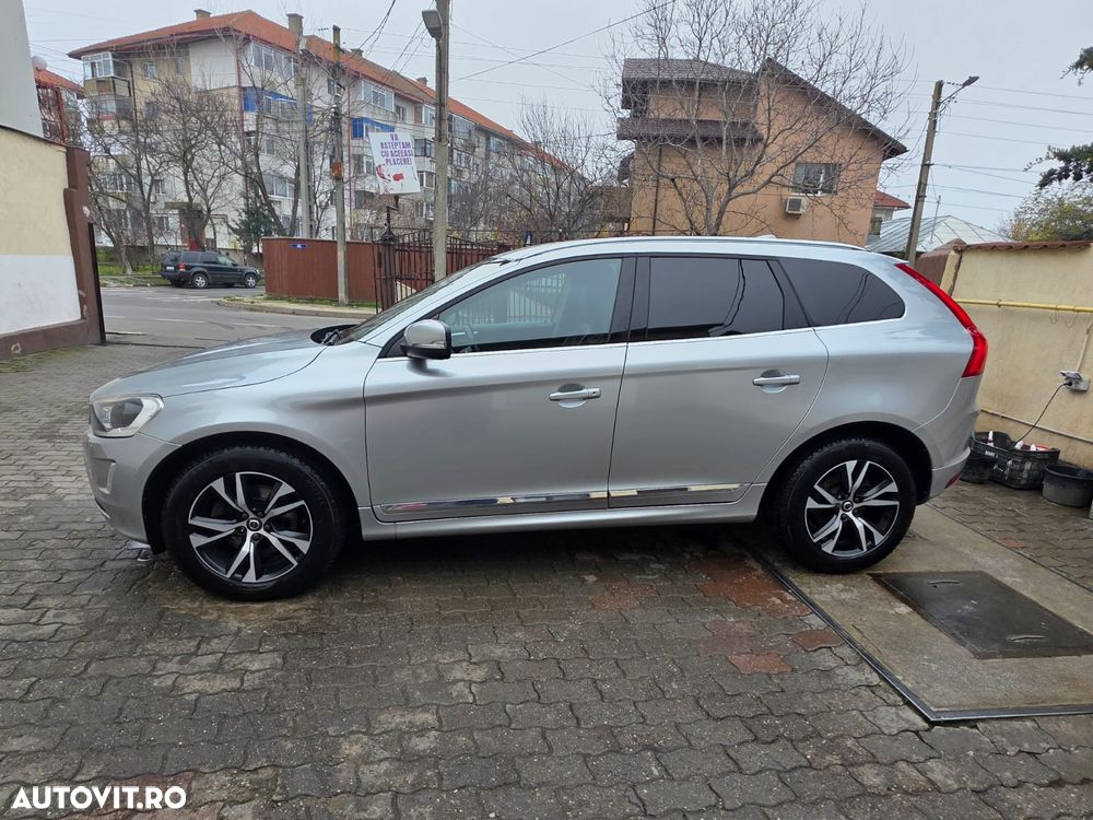 Volvo XC 60 D5AWD Summum - 2
