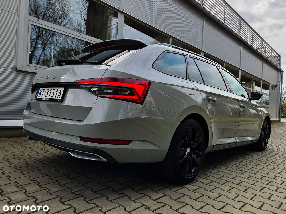Skoda Superb 2.0 TDI SCR Sportline DSG - 3