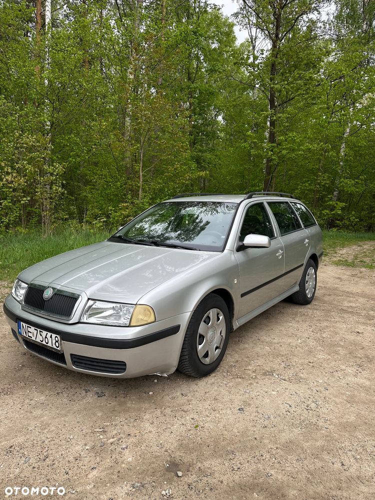 Skoda Octavia 1.6 Tour - 3