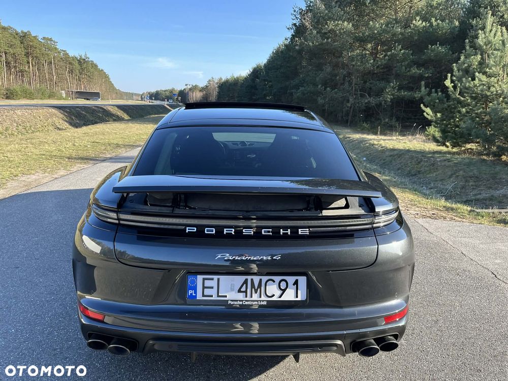 Porsche Panamera - 6