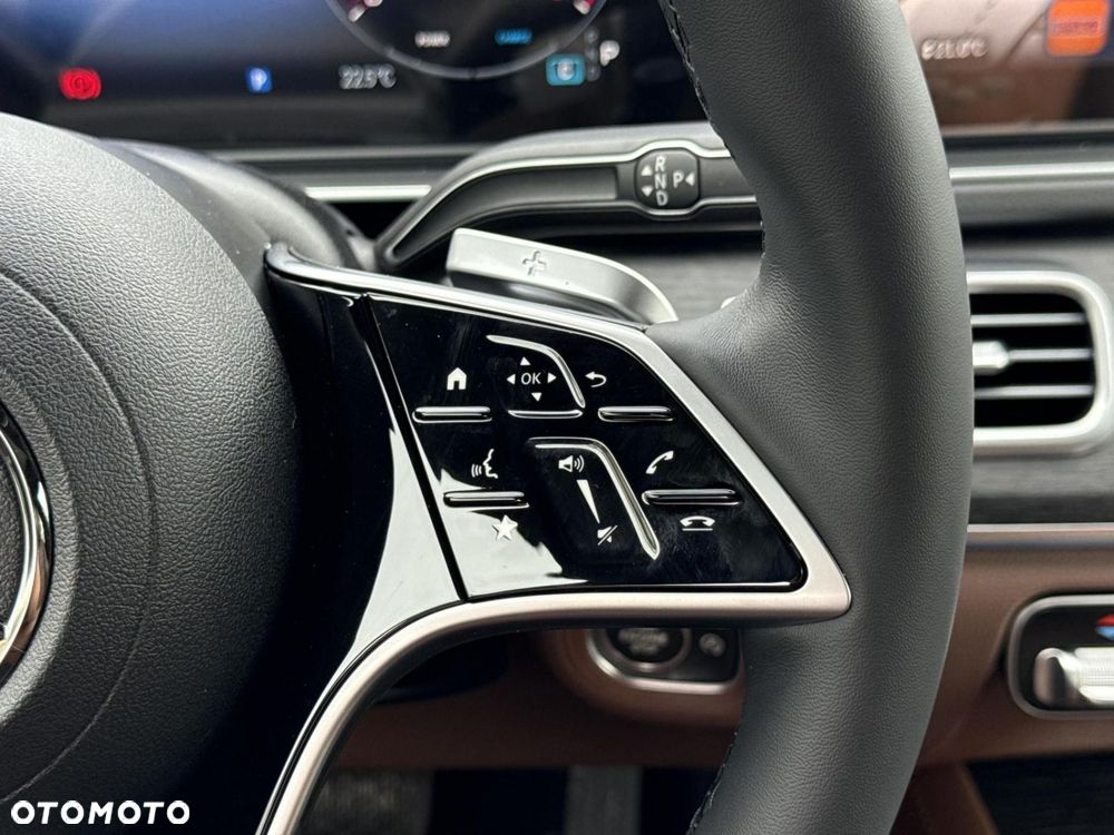 Mercedes-Benz GLE - 25