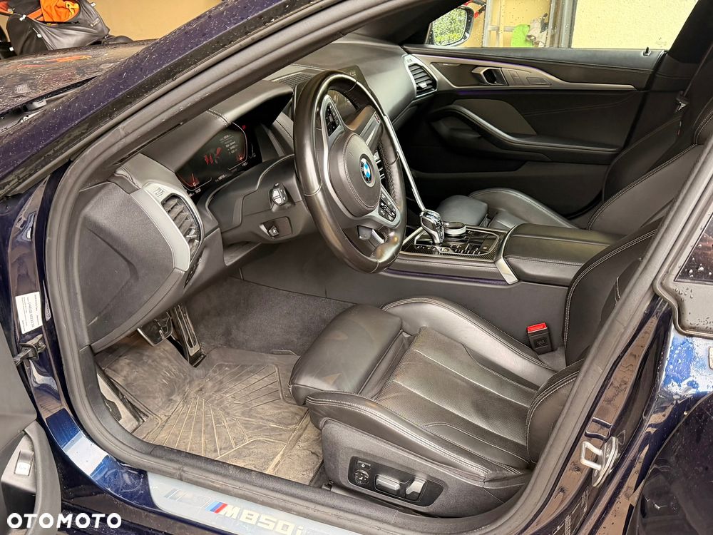 BMW Seria 8 - 9