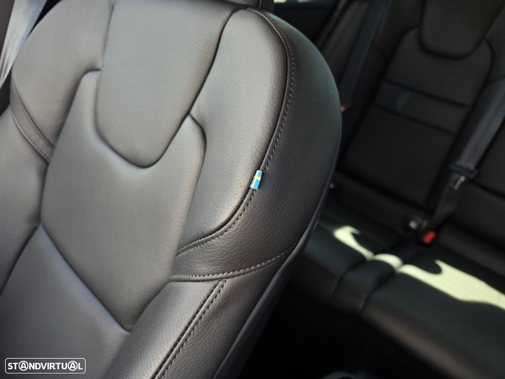 Volvo S60 2.0 T8 PHEV Plus Bright AWD - 15