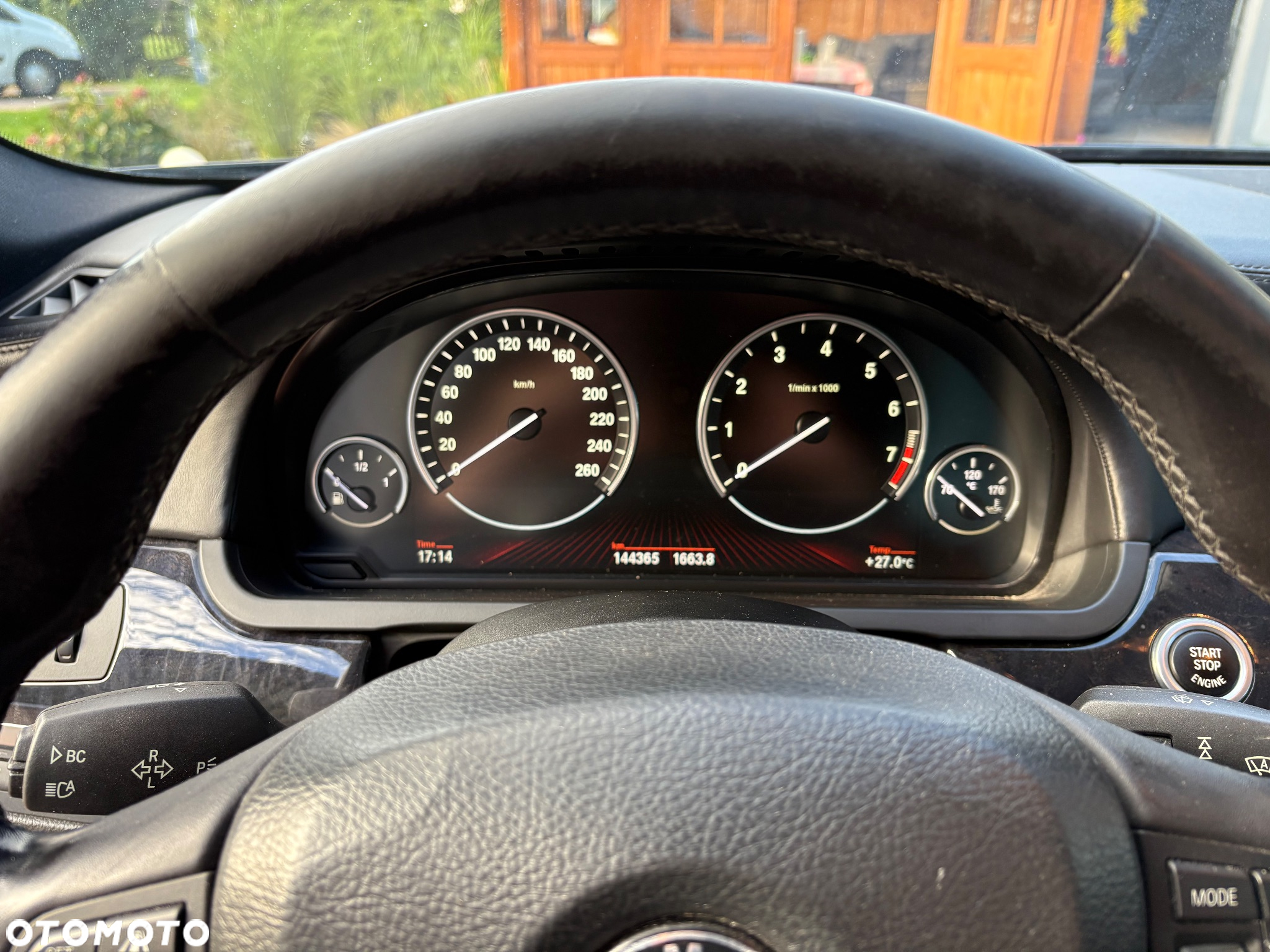 BMW Seria 7 750i L xDrive - 15