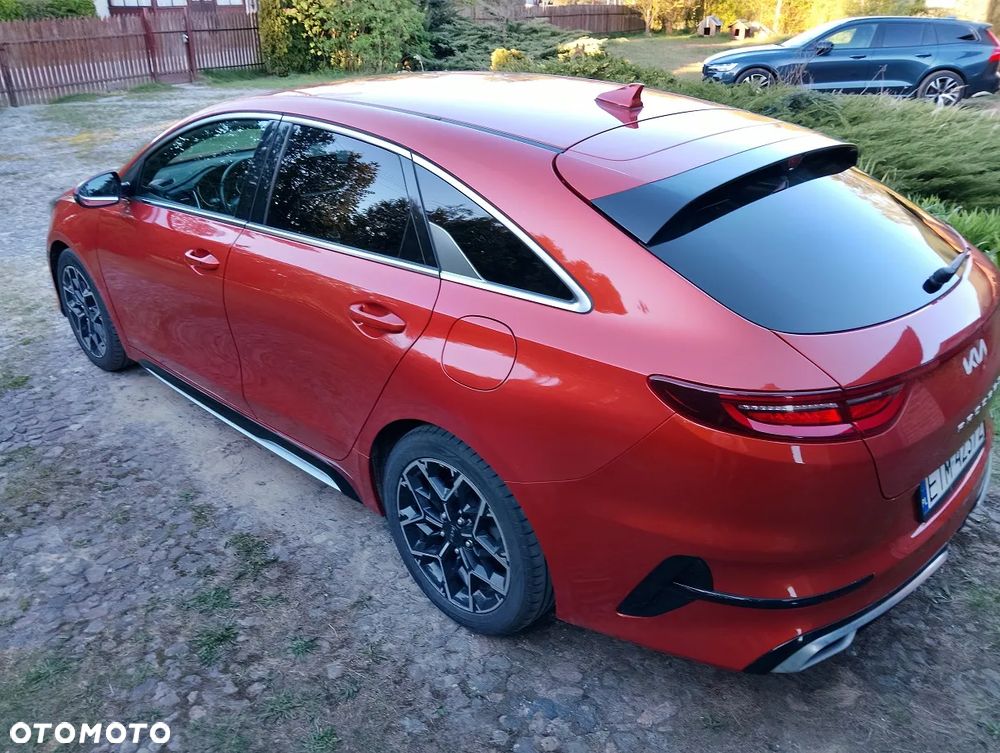 Kia ProCeed 1.5 T-GDI GT Line DCT - 4