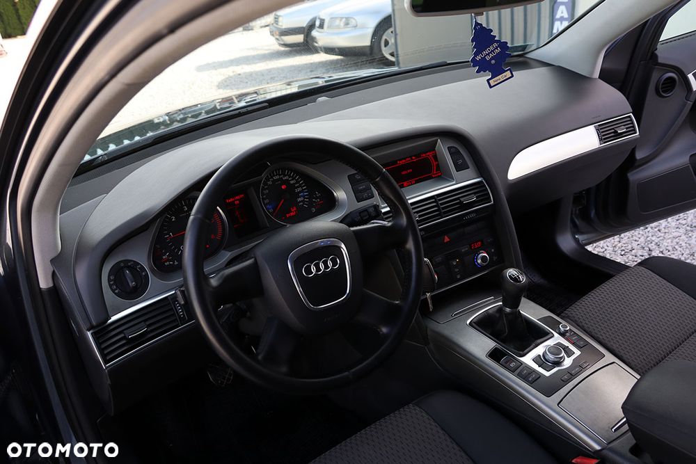 Audi A6 Avant - 22