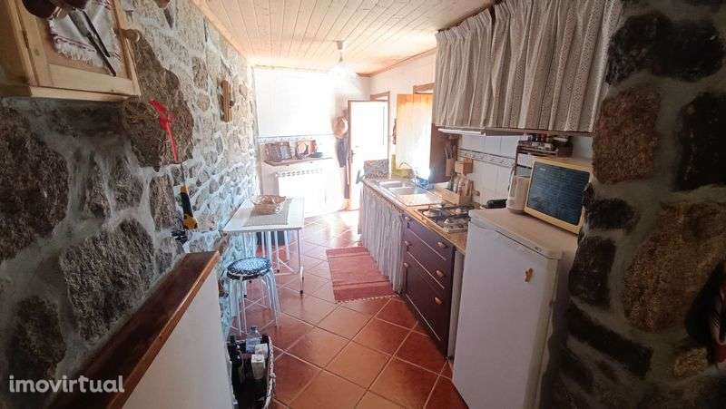 Casa Rústica Recuperada em Montalegre - Grande imagem: 5/12