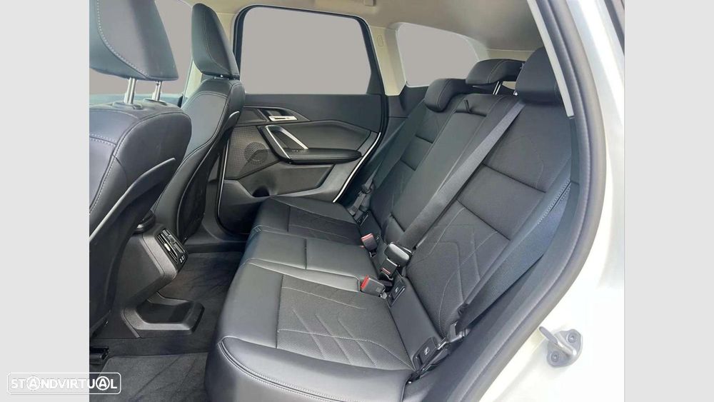 BMW iX1 eDrive20 - 13