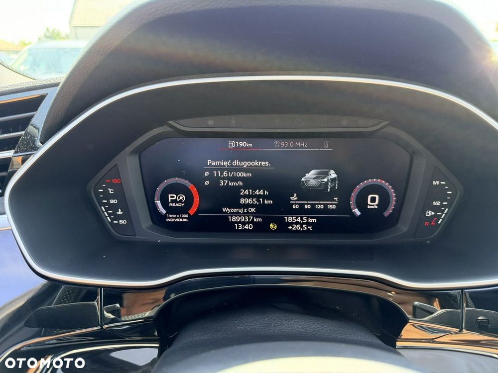 Audi RS Q3 2.5 TFSI quattro S tronic - 21