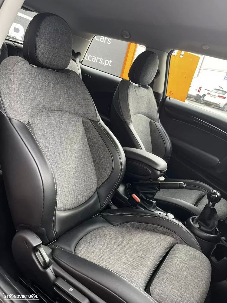 MINI 3 Portas Cooper Premium First 4Business - 17