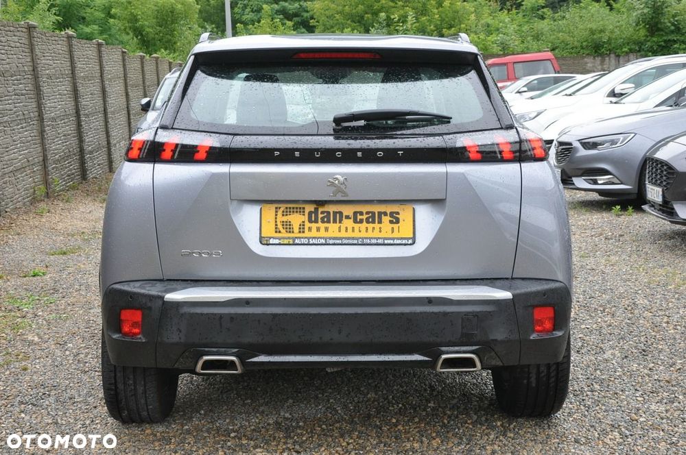 Peugeot 2008 1.2 PureTech Allure S&S EAT8 - 4