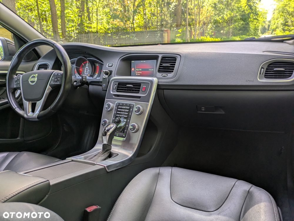 Volvo V60 D4 Drive-E Summum - 17