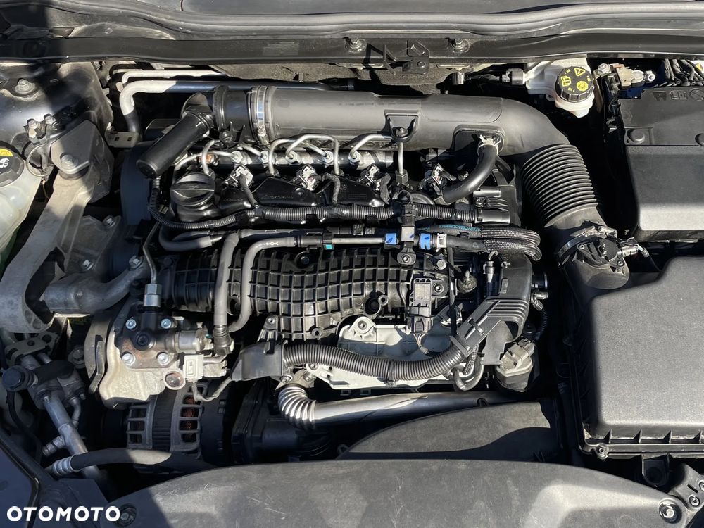 Volvo V40 D2 Drive-E Momentum - 10
