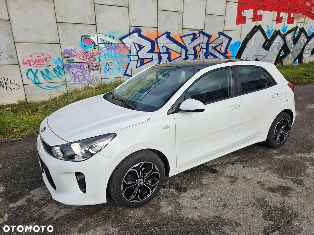 Kia Rio - 4
