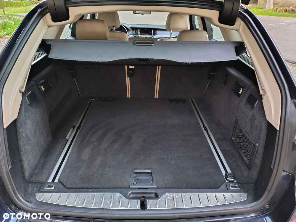 BMW Seria 5 518d Luxury Line - 22