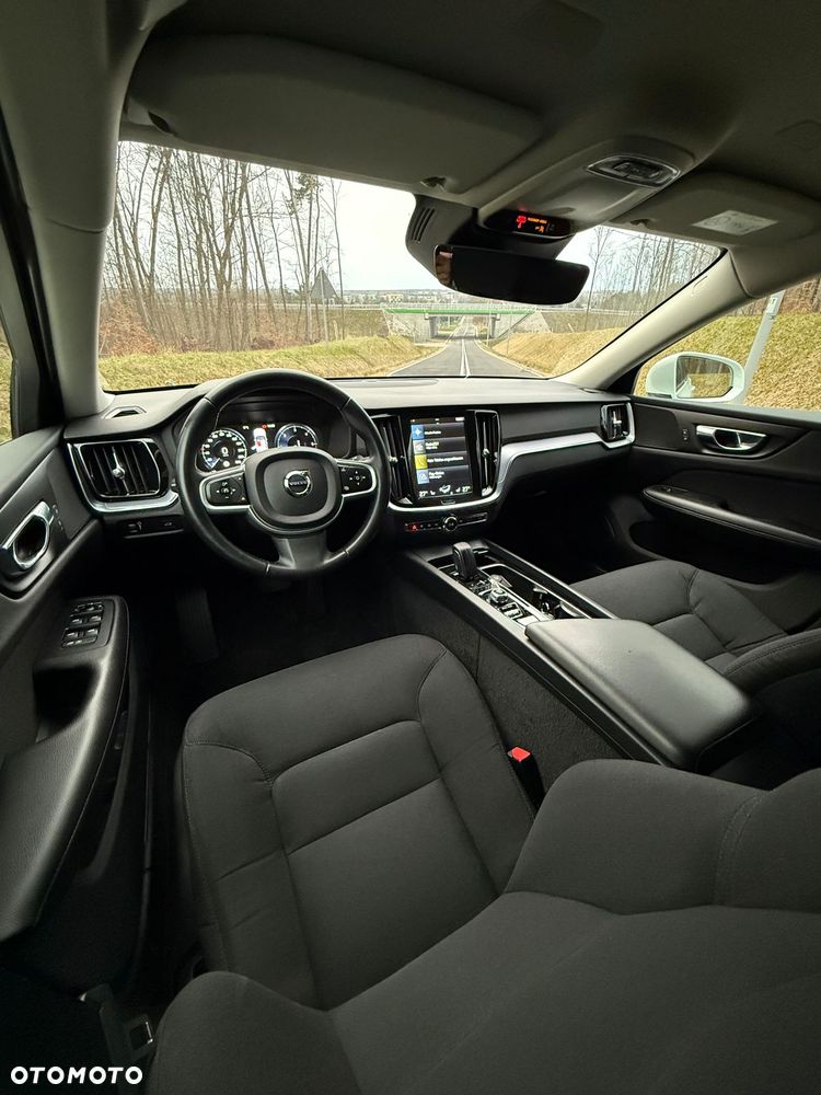 Volvo V60 B4 D Geartronic Momentum Pro - 9