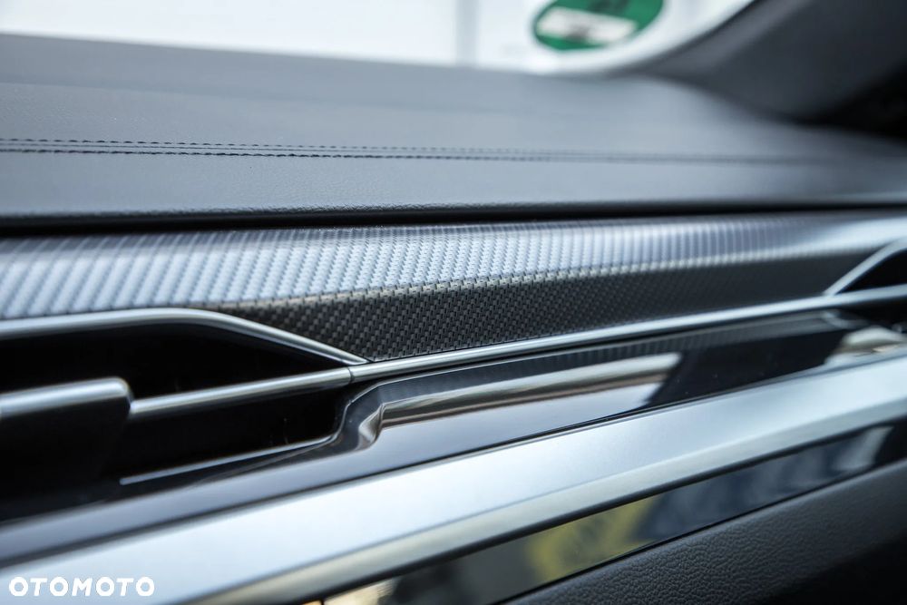 Volkswagen Arteon 2.0 TSI 4Motion R DSG - 25